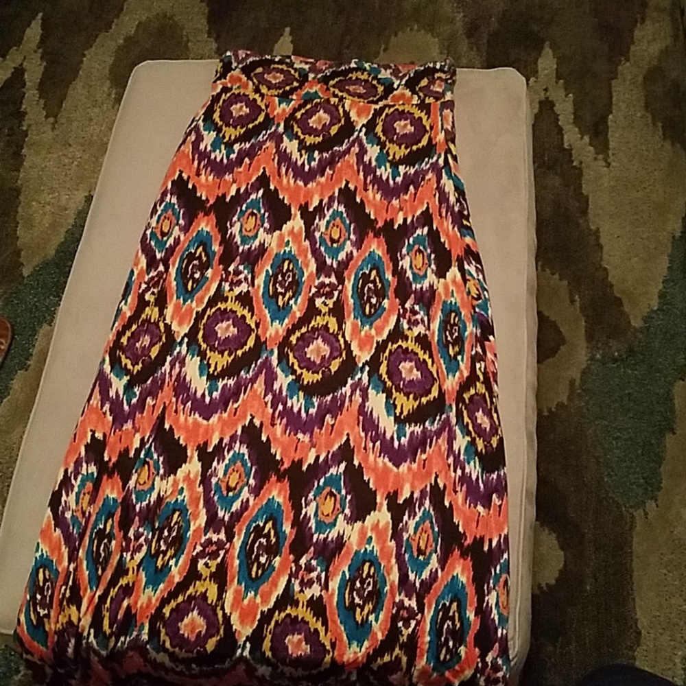 Maxi skirt